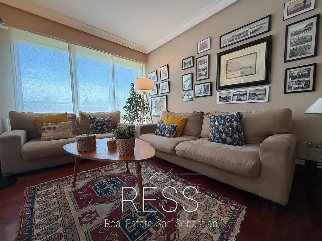 Wohnzimmer von Wohnung zum Verkauf in Donostia - San Sebastián  mit Heizung, Privatgarten und Terrasse