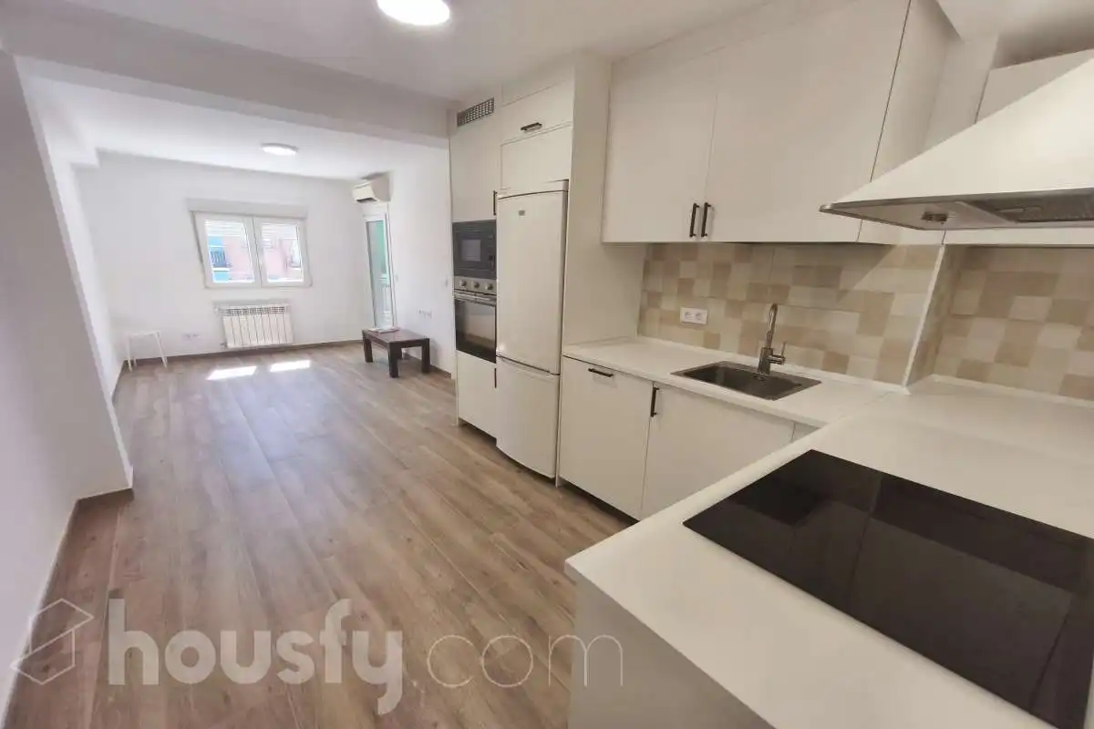 Küche von Wohnung zur Miete in Madrid mit Klimaanlage, Heizung und Terrasse