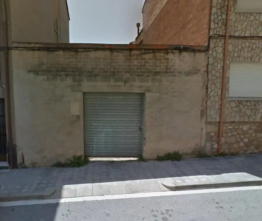Wohnbaugrundstück zum Verkauf in Carrer de València 2