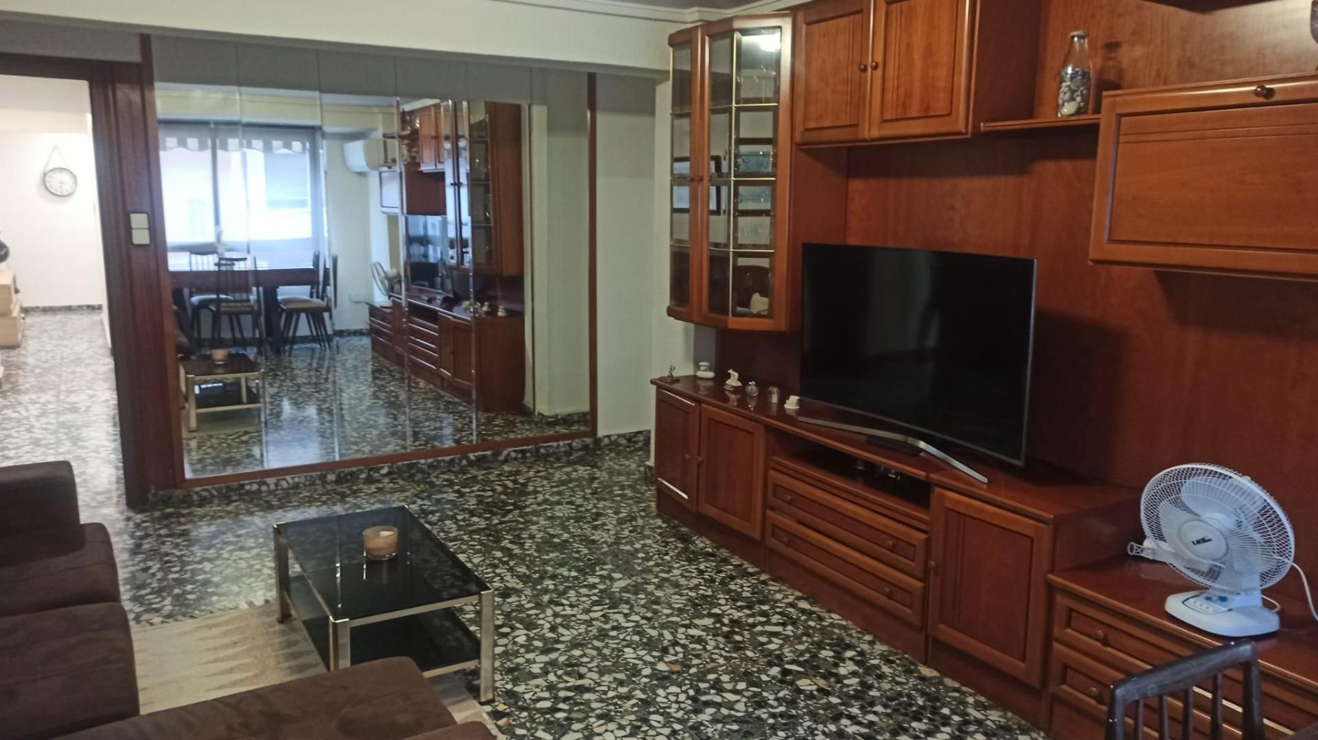 Wohnzimmer von Wohnung zum Verkauf in  Valencia Capital mit Klimaanlage, Abstellraum und Balkon