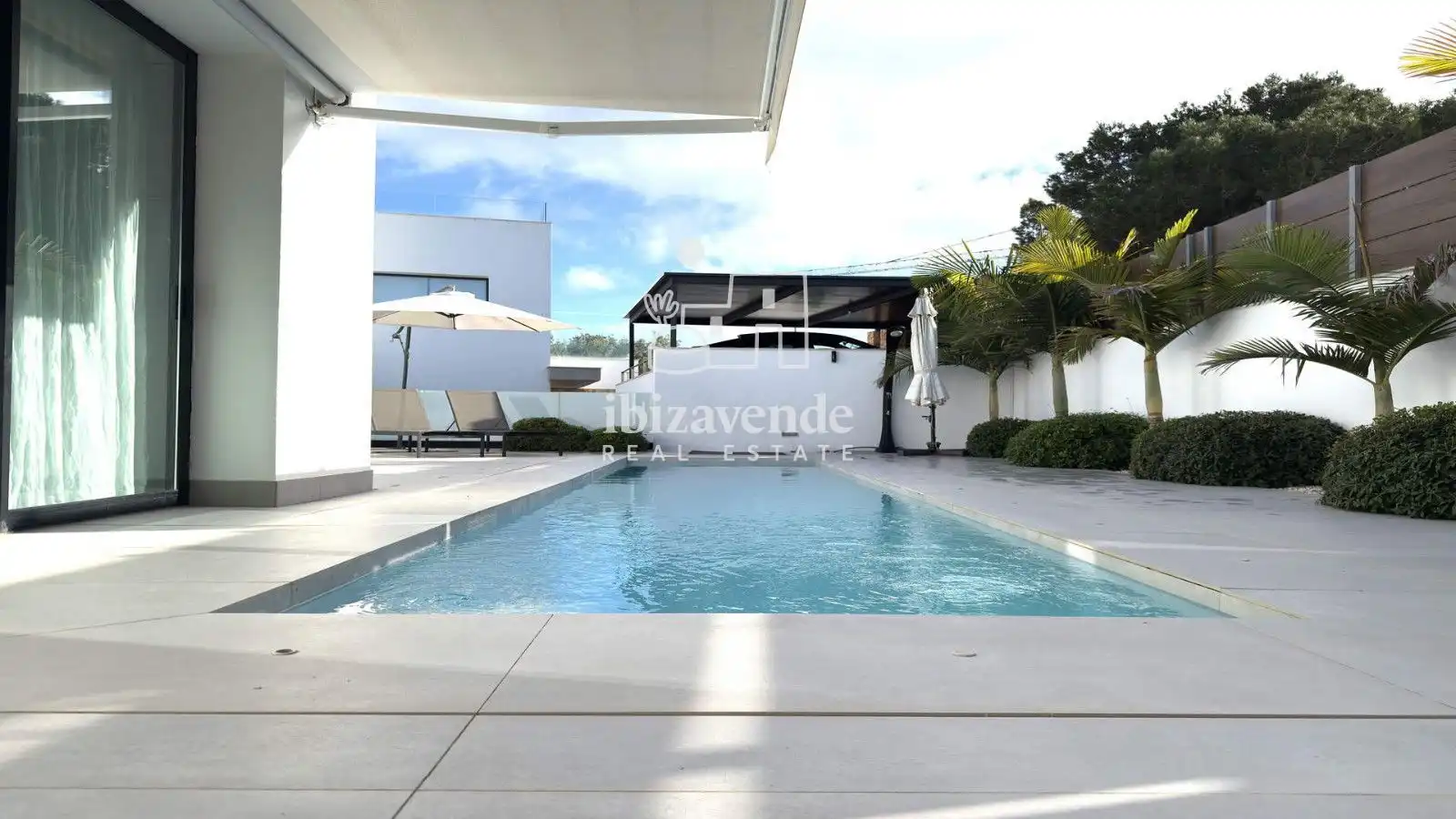 Piscina de Casa o xalet en venda en Santa Eulària des Riu amb Aire condicionat, Calefacció i Piscina