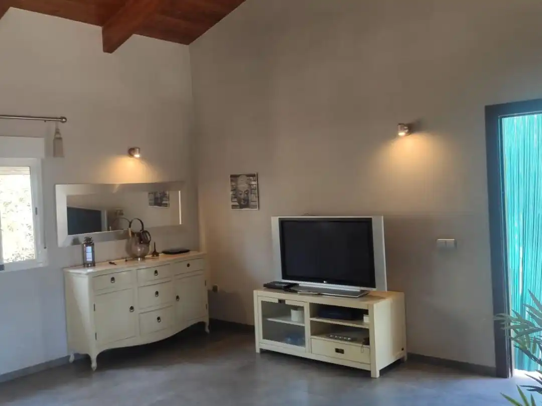 Sala d'estar de Finca rústica en venda en Rafelguaraf amb Aire condicionat, Calefacció i Jardí privat