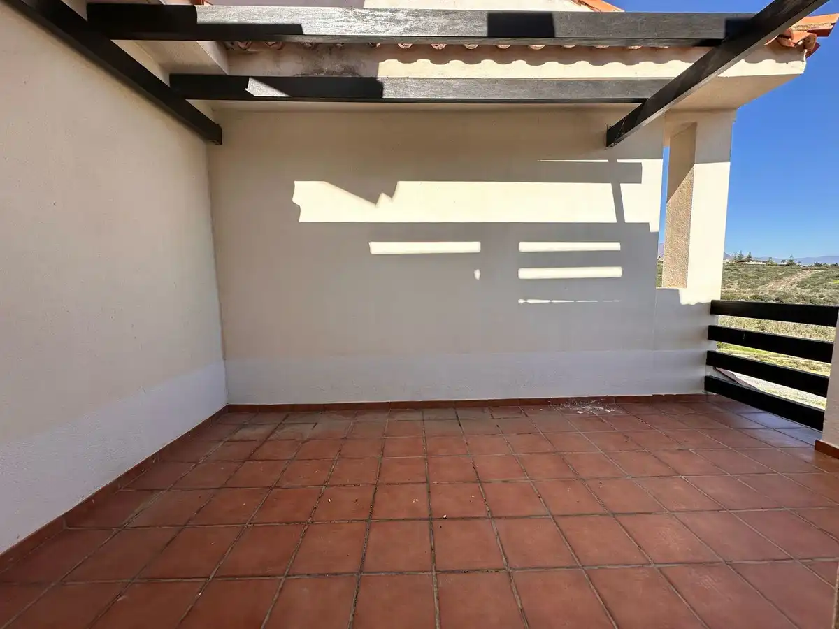 Terrassa de Apartament en venda en Manilva amb Terrassa i Piscina comunitària