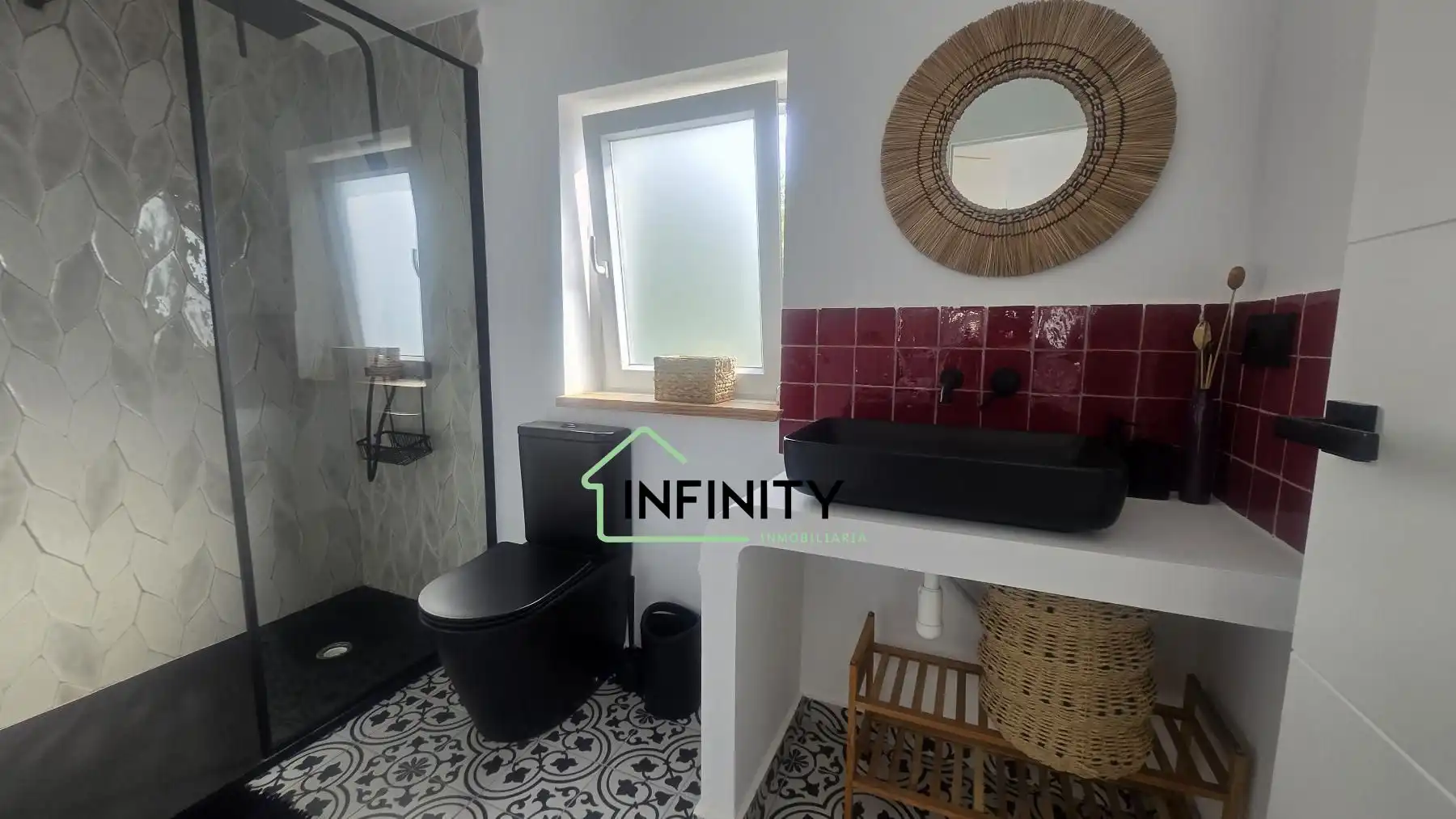 Houses for sale in Oliva Playa