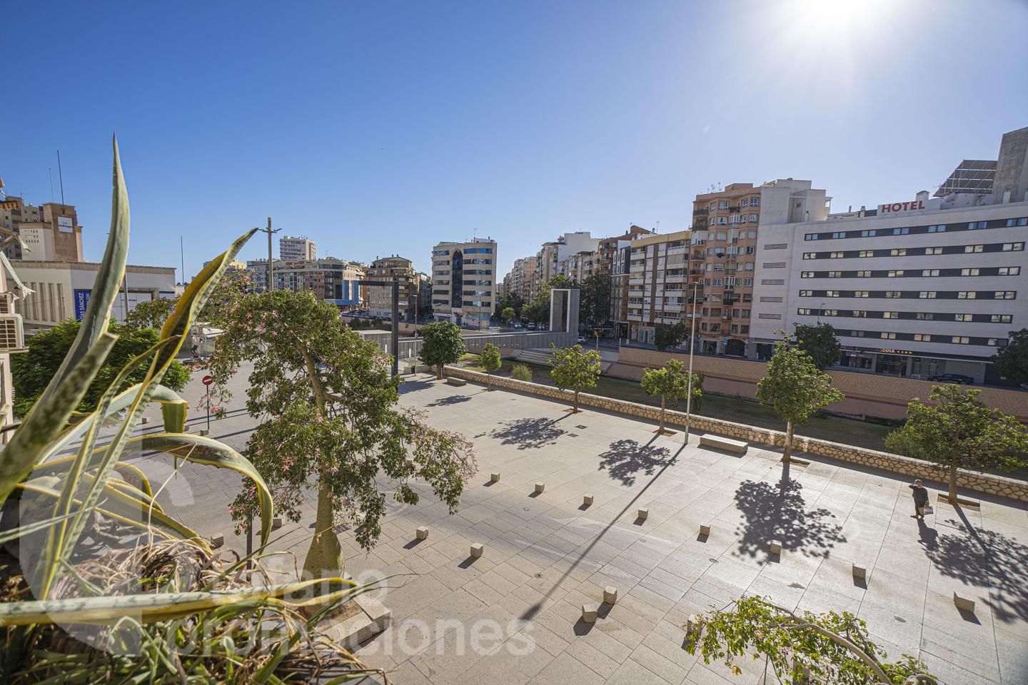 Vista exterior de Pis en venda en Málaga Capital amb Aire condicionat, Parquet i Terrassa