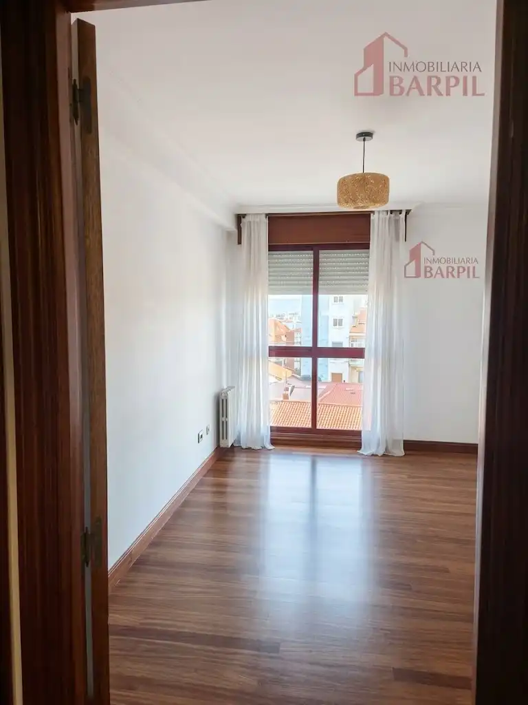 Flat for rent in Rúa de Rosalía de Castro, 80, Centro - Areal