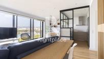 Exterior view of Apartment to rent in  Barcelona Capital  with Air Conditioner, Heating and Furnished