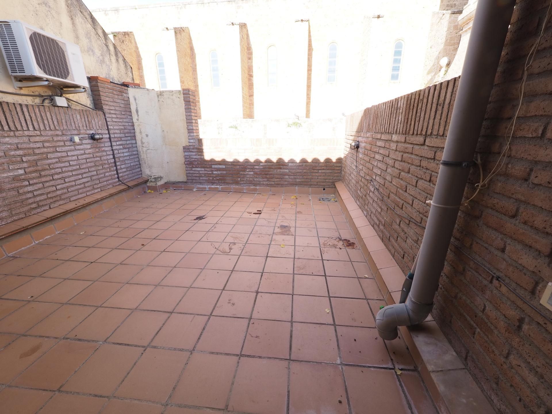 Terrace of House or chalet for sale in Esparreguera  with Air Conditioner, Heating and Parquet flooring