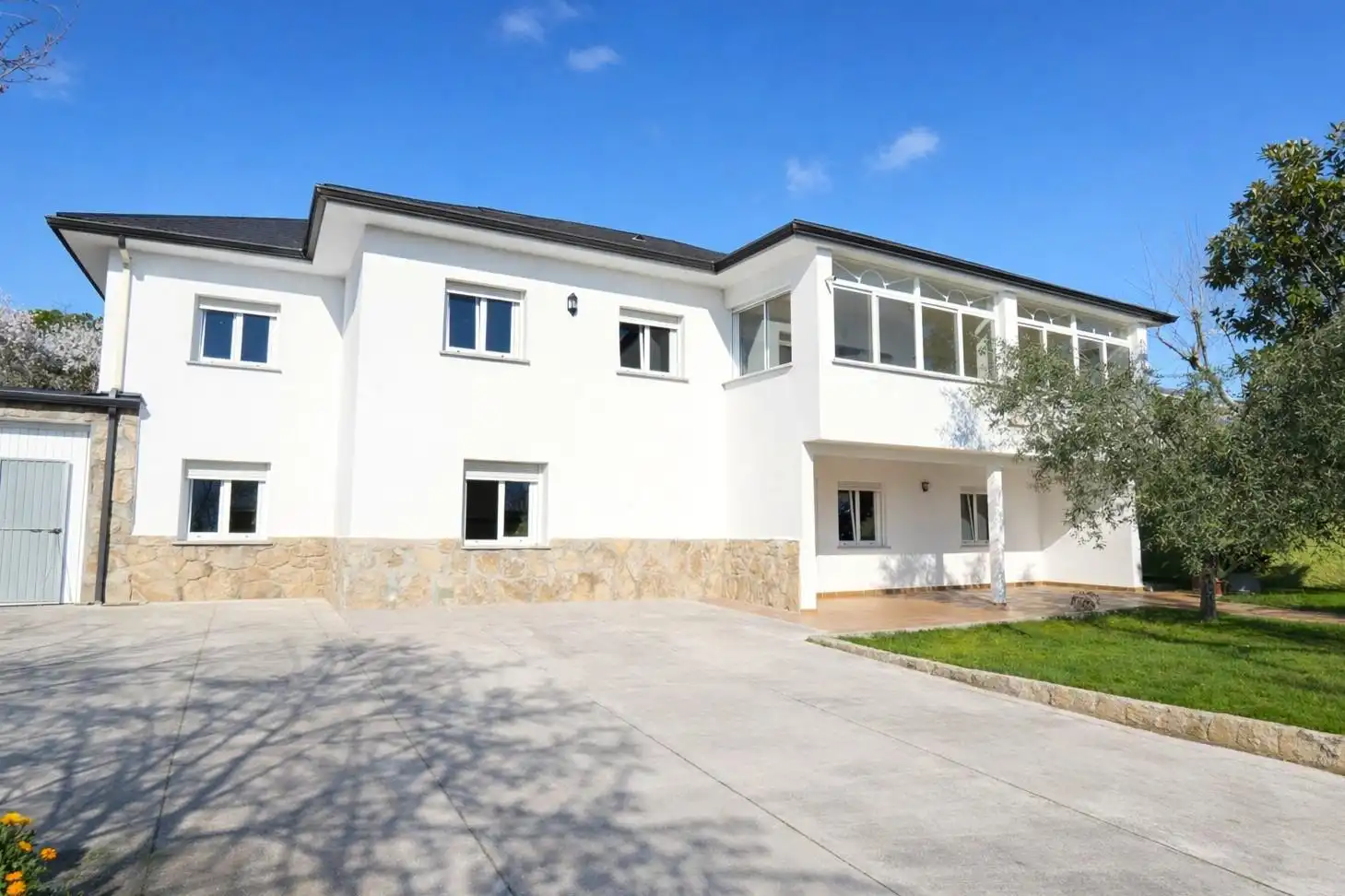 Vista exterior de Casa o xalet en venda en Galapagar amb Calefacció i Piscina