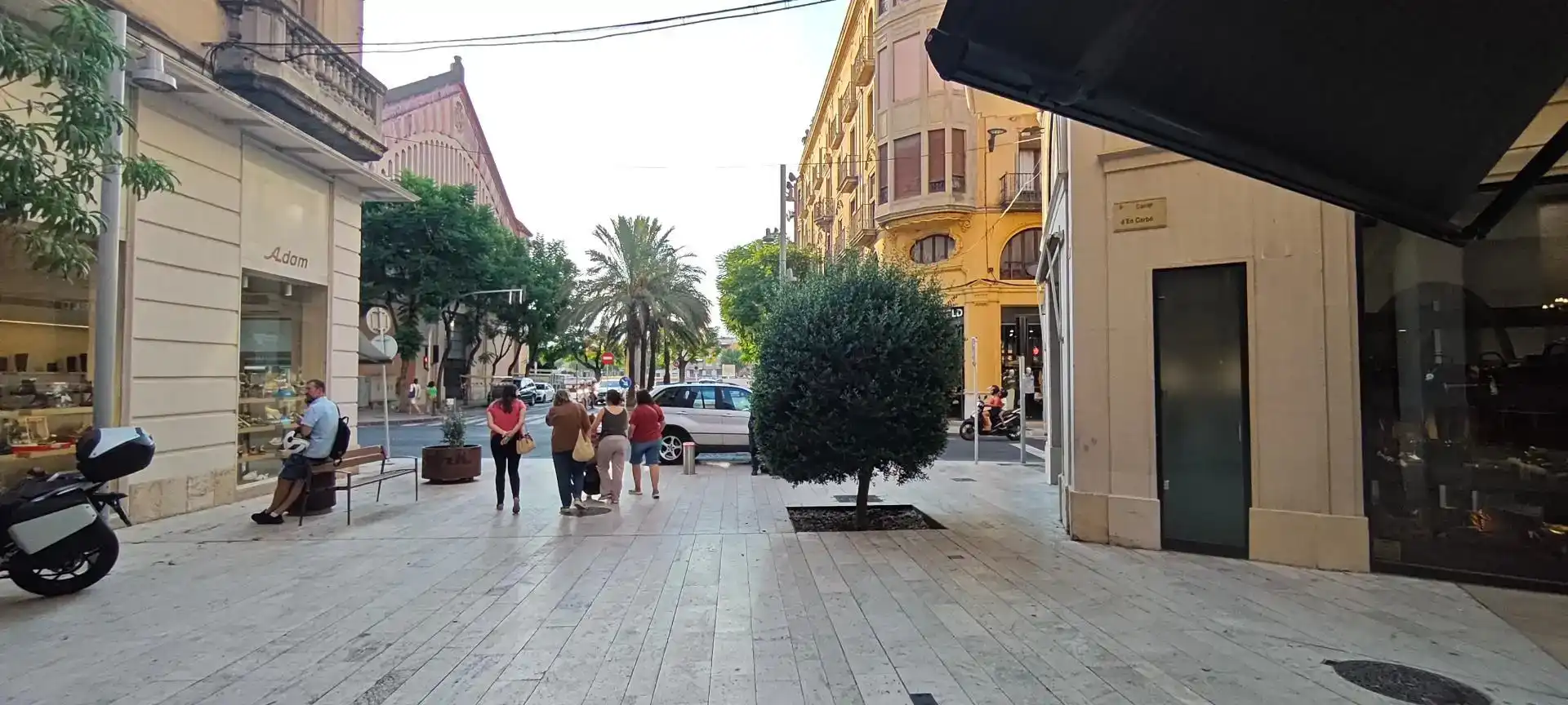 Exterior view of Commercial properties for rent in Centre