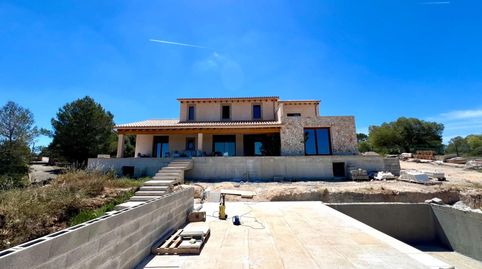 Descripción de la propiedad.Bienvenido a la lujosa villa de ensueño para toda la familia. Con una enorme piscina y amplios espacio, imatge 2