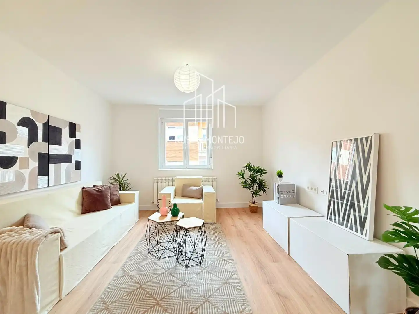 Sala de estar de Piso en venta en Salamanca con Calefacción, Terraza y Balcón