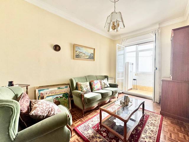 Piso en Venta en Aska Kalea en Casco Viejo
