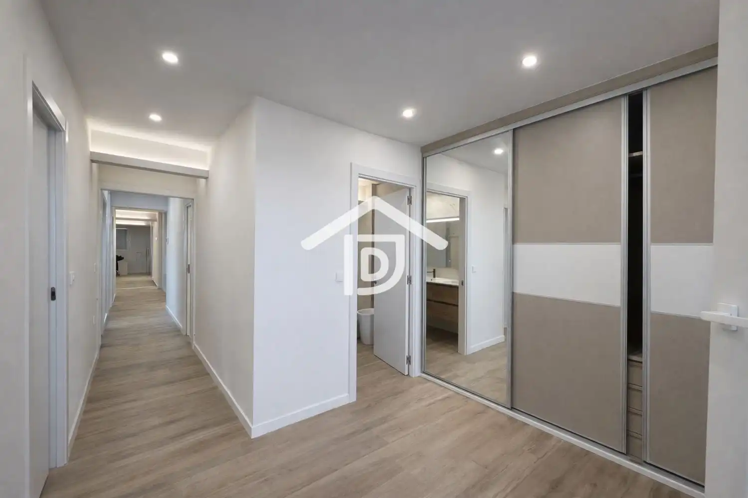 Casa adosada en venta en Benimuslem con Aire acondicionado, Terraza y Trastero