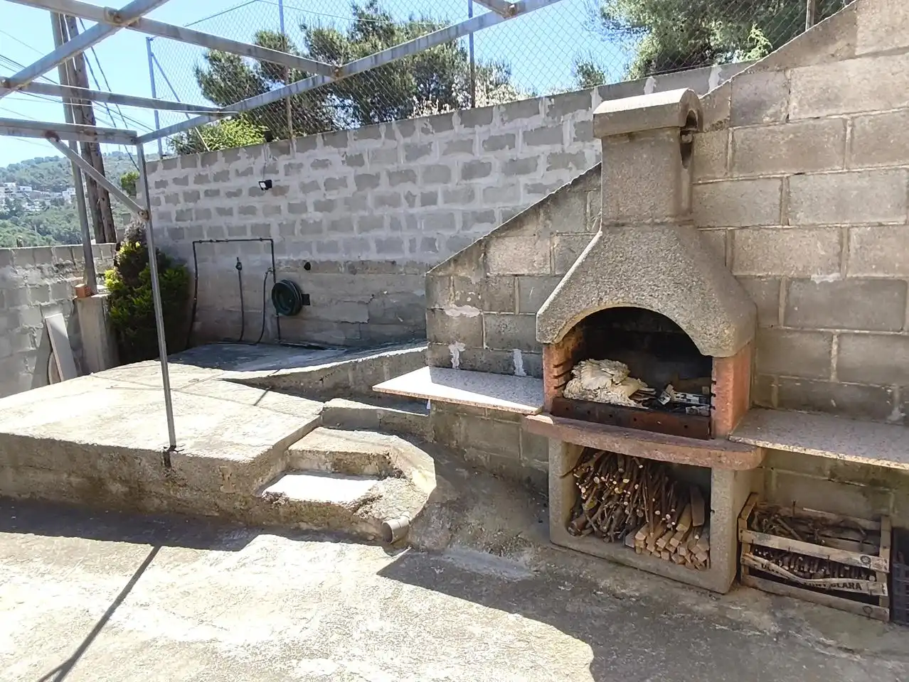 Haus oder Chalet zum Verkauf in Canyelles mit Heizung, Privatgarten und Terrasse