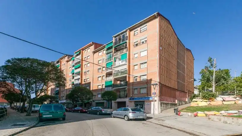 Vista exterior de Piso en venta en Terrassa