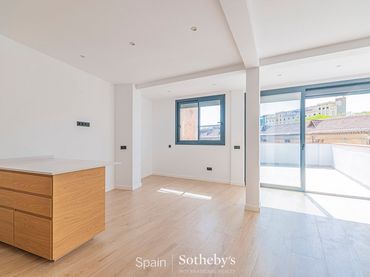 Apartament amb ascensor en venda a Carrer dels Jocs Florals