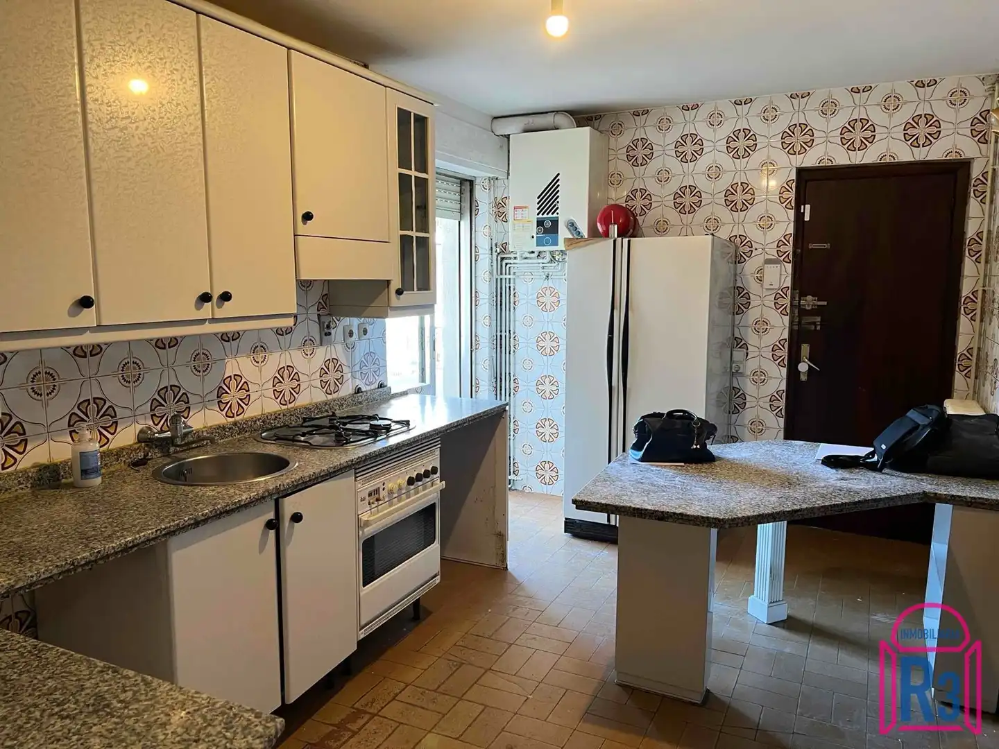 Cocina de Piso en venta en León Capital  con Calefacción y Terraza