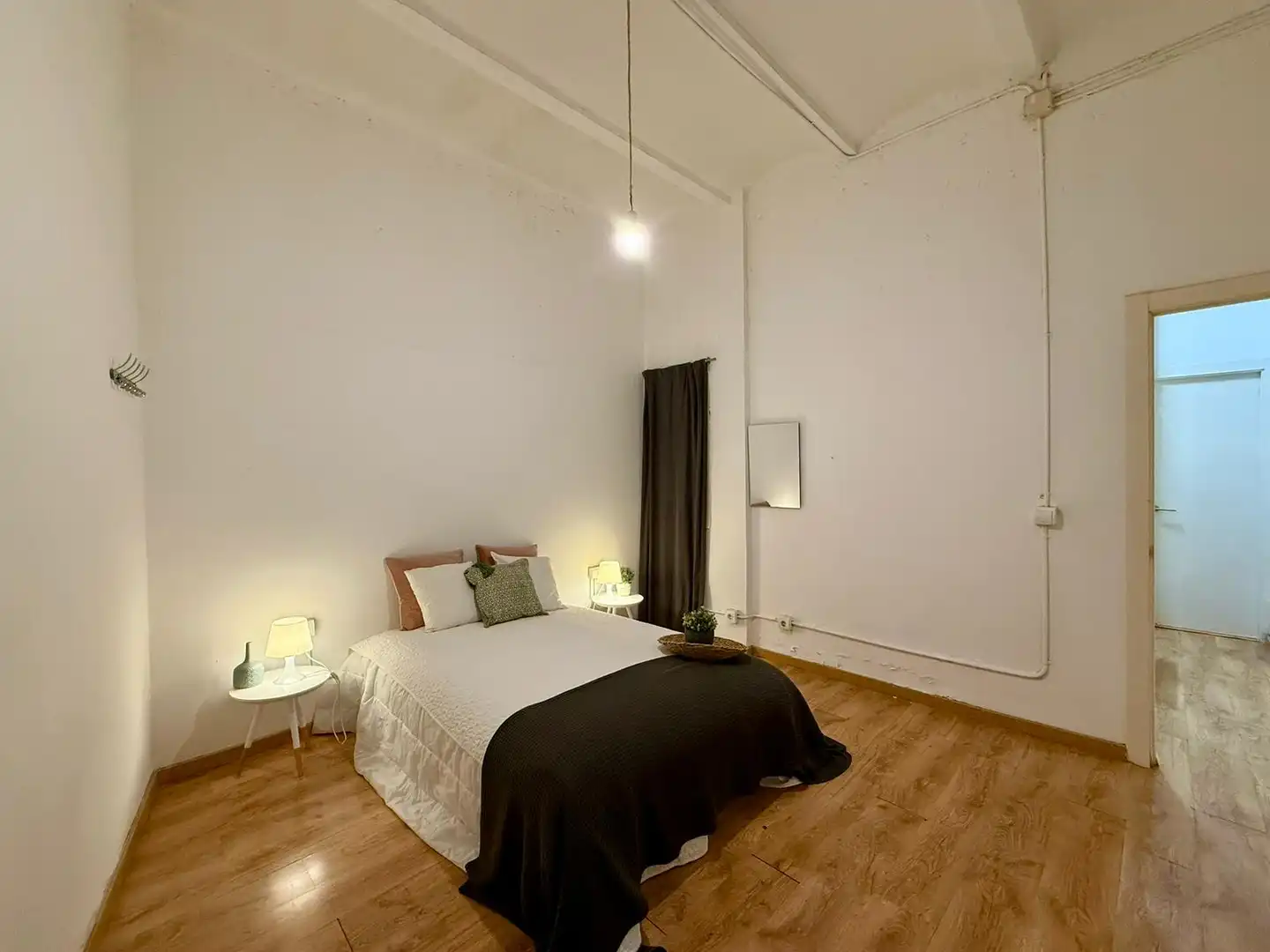 Flat for sale in Carrer de Gomis 72