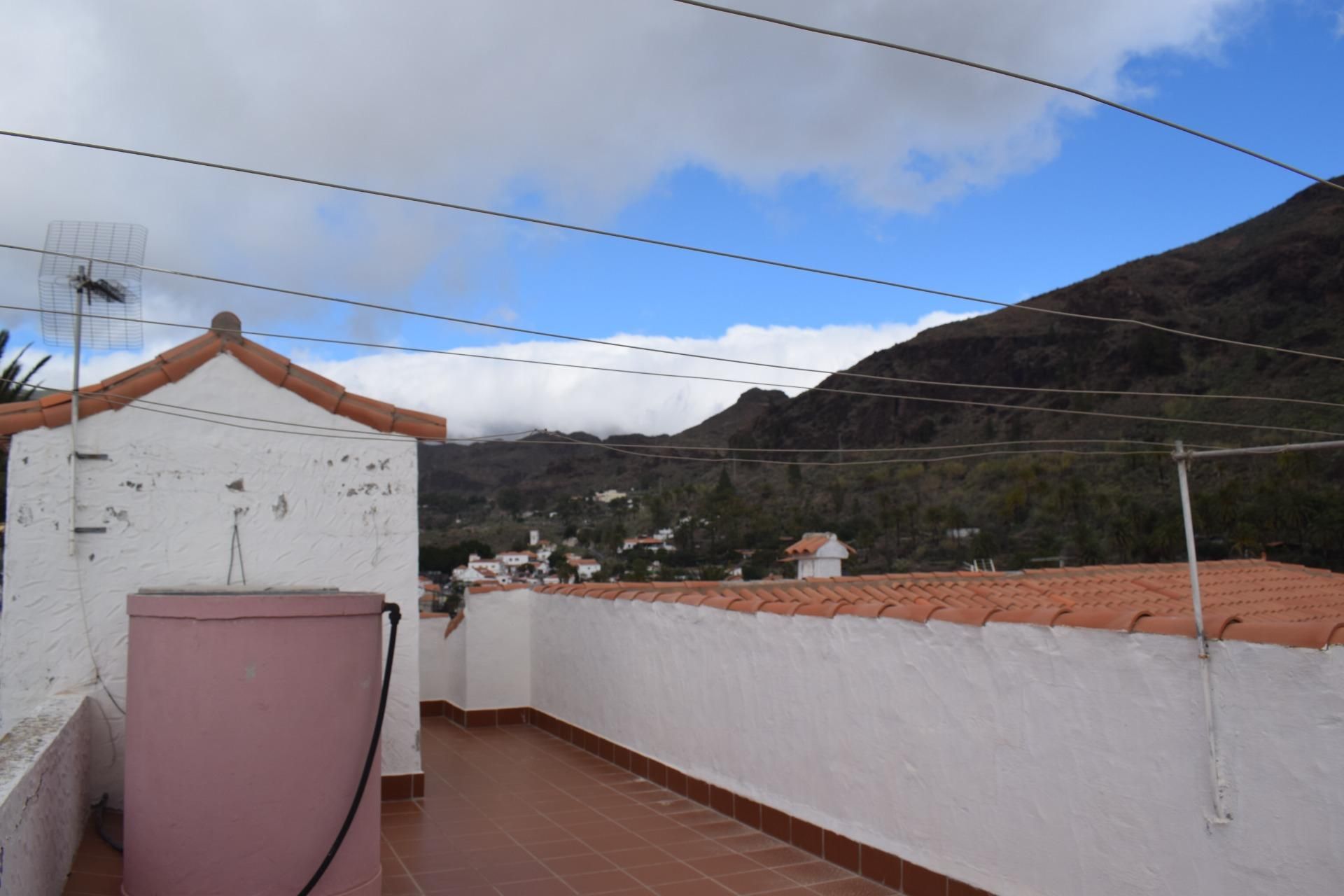 Exterior view of House or chalet for sale in San Bartolomé de Tirajana  with Private garden, Terrace and Storage room