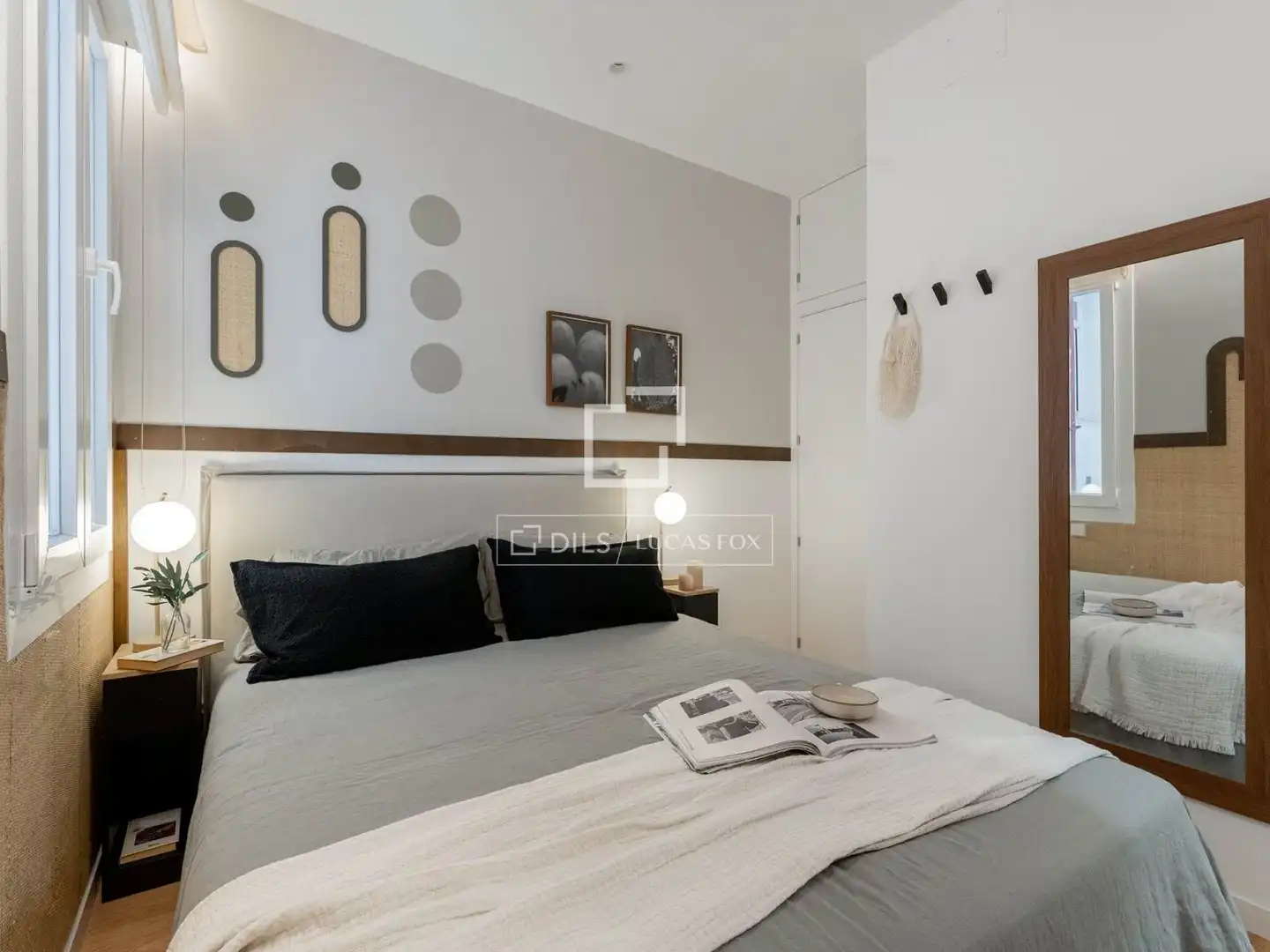 Bedroom of Flat for sale in Chamberí