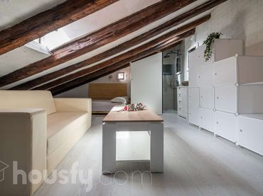 Studio zur Miete in Calle de Amaniel .