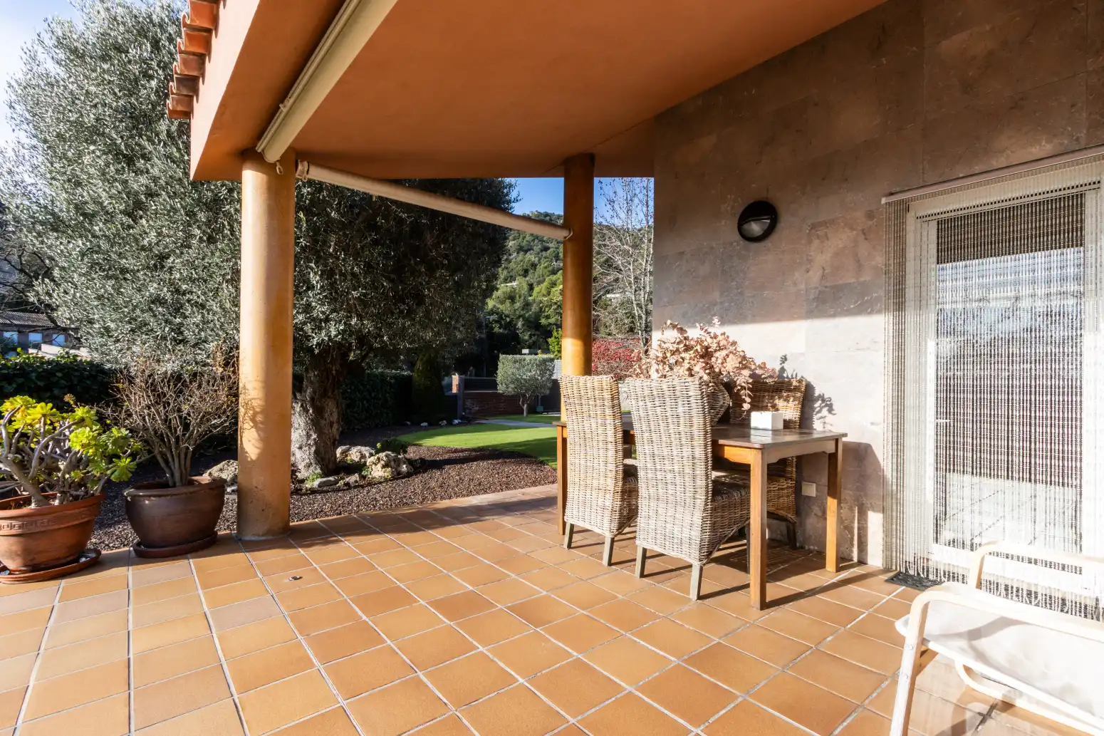 Terrassa de Casa o xalet en venda en Matadepera amb Aire condicionat, Calefacció i Jardí privat