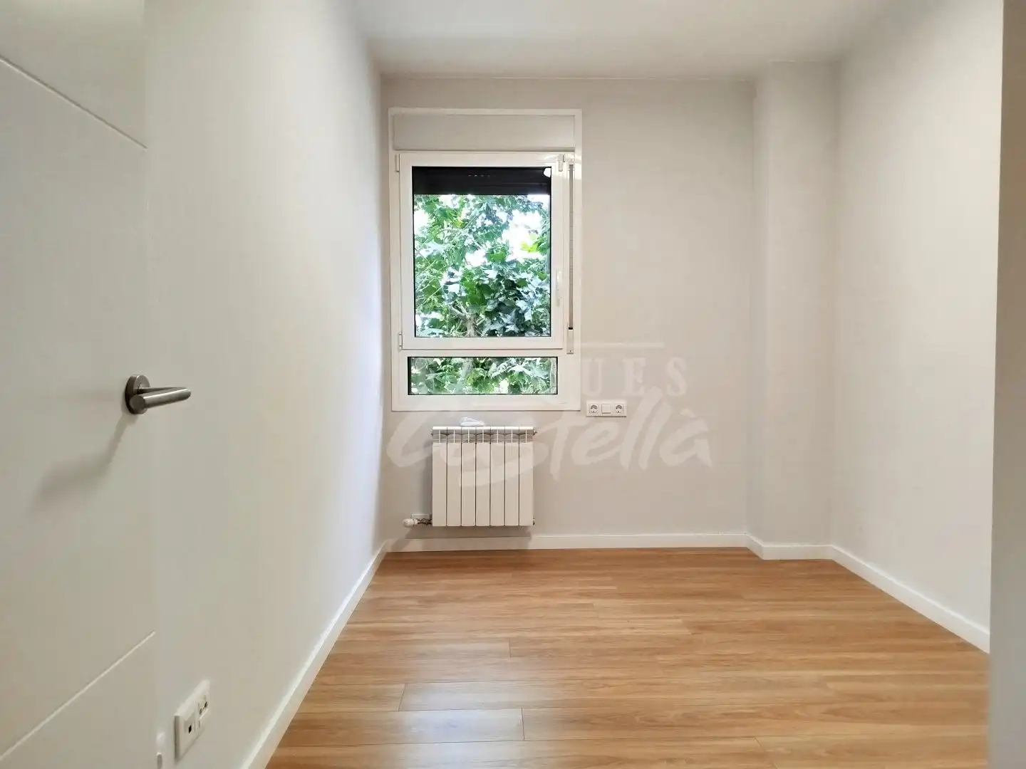 Schlafzimmer von Wohnung zur Miete in Mataró mit Klimaanlage, Heizung und Terrasse