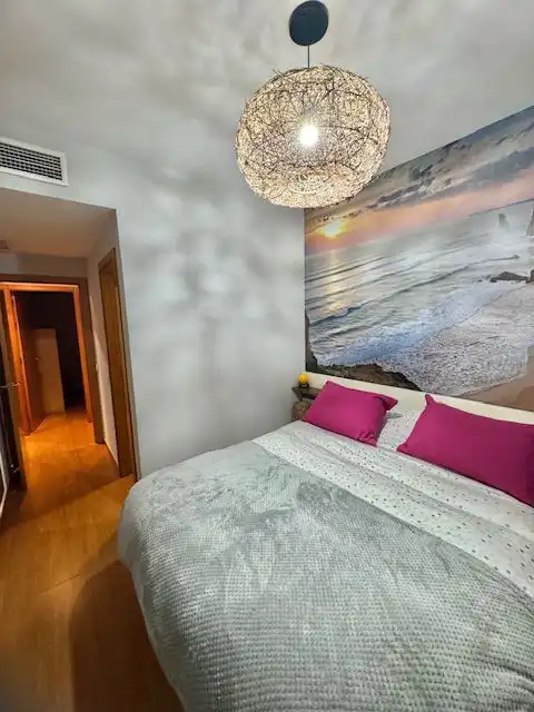 Schlafzimmer von Wohnung zum Verkauf in Sevilla mit Klimaanlage und Abstellraum