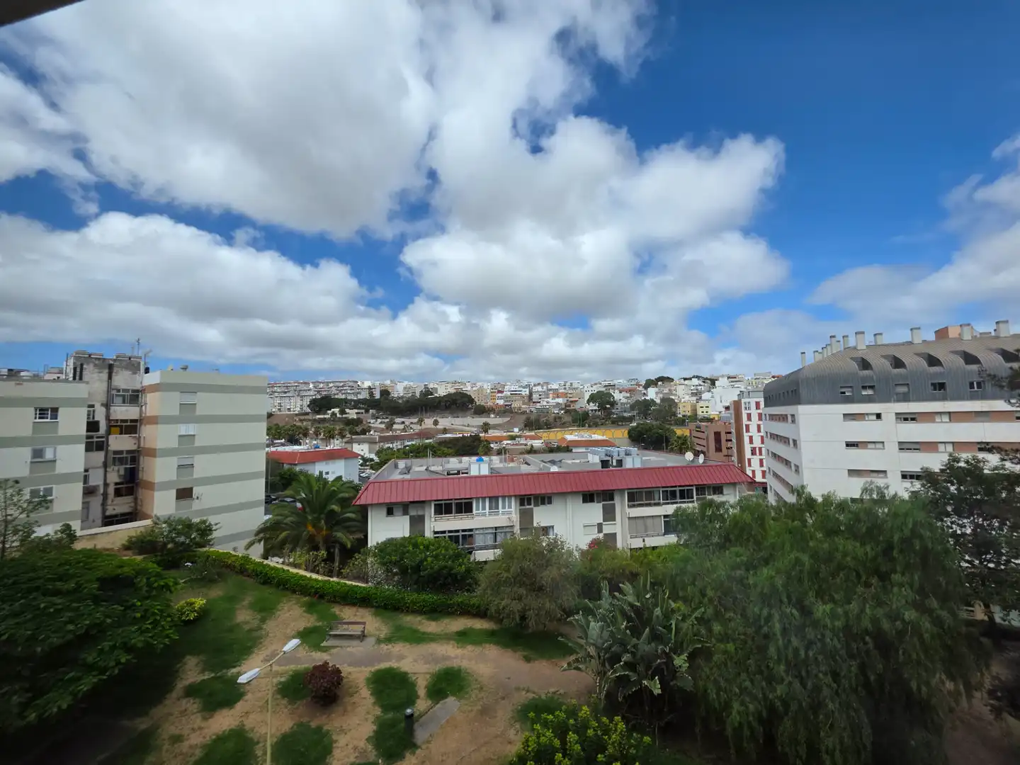 Vista exterior de Pis en venda en Las Palmas de Gran Canaria amb Traster