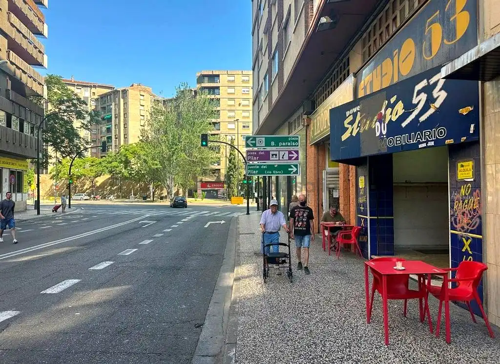 Local comercial de lloguer a Calle de Jorge Cocci, imagen 4