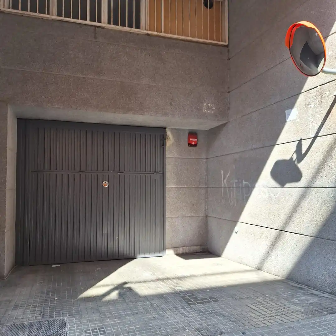 Garaje en venta en La Plana