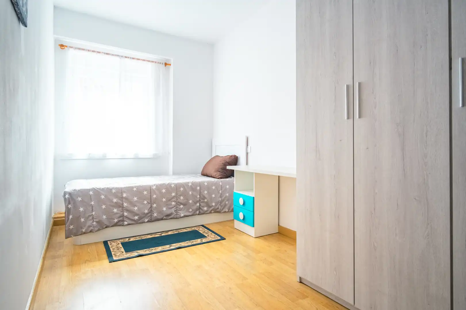 Habitación de Piso en venta en Vigo  con Amueblado, Horno y Lavadora
