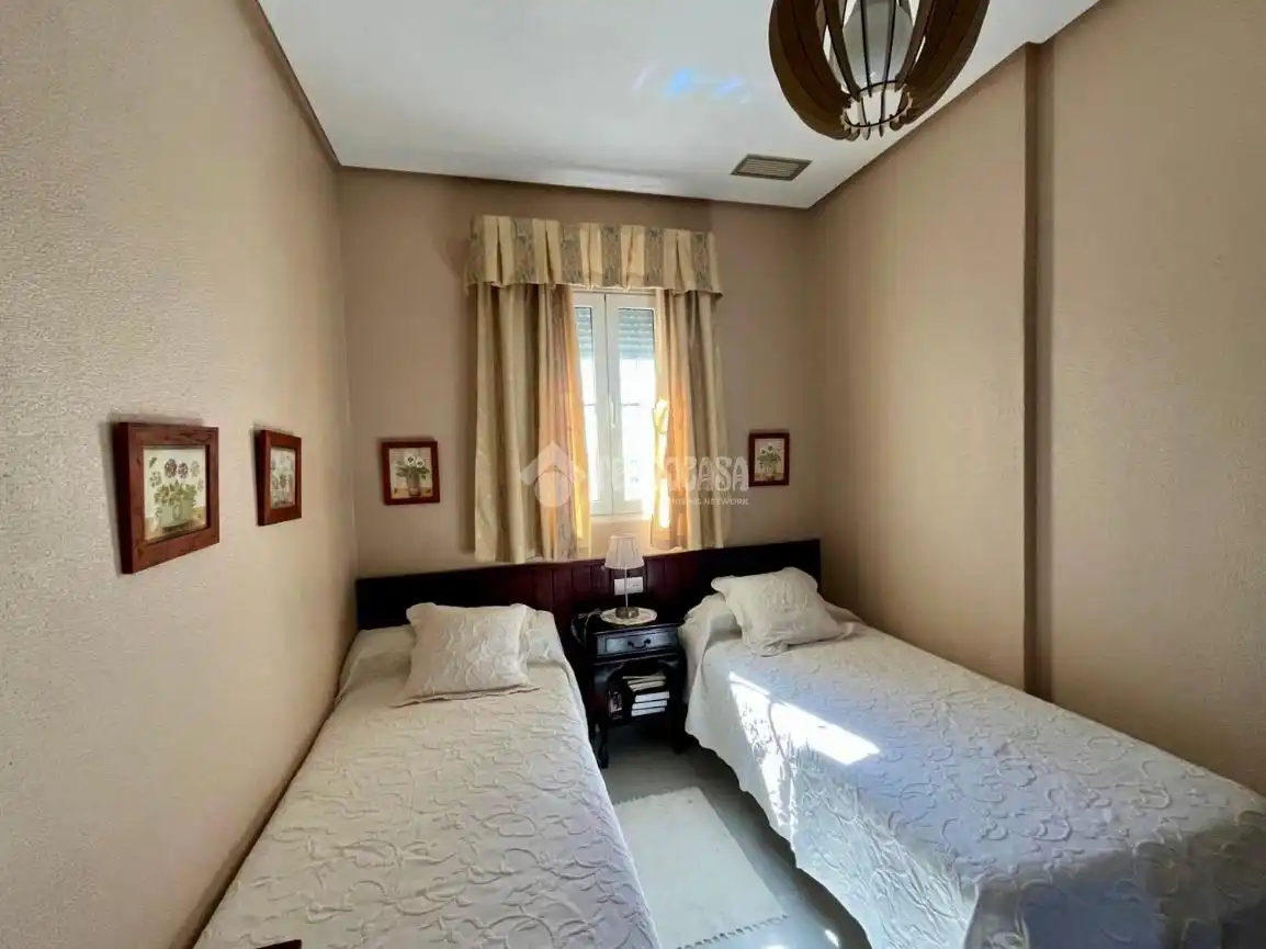 Casa con jardín en venta en Núcleo urbano, imagen 19