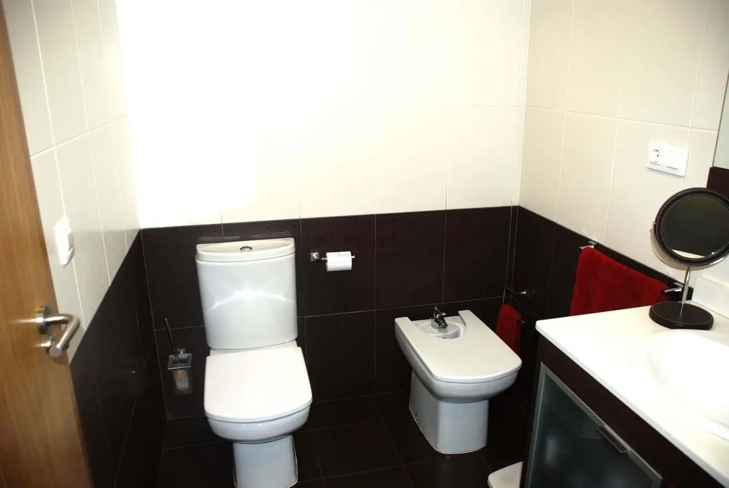Badezimmer von Einfamilien-Reihenhaus zum Verkauf in Gandia mit Klimaanlage, Terrasse und Abstellraum