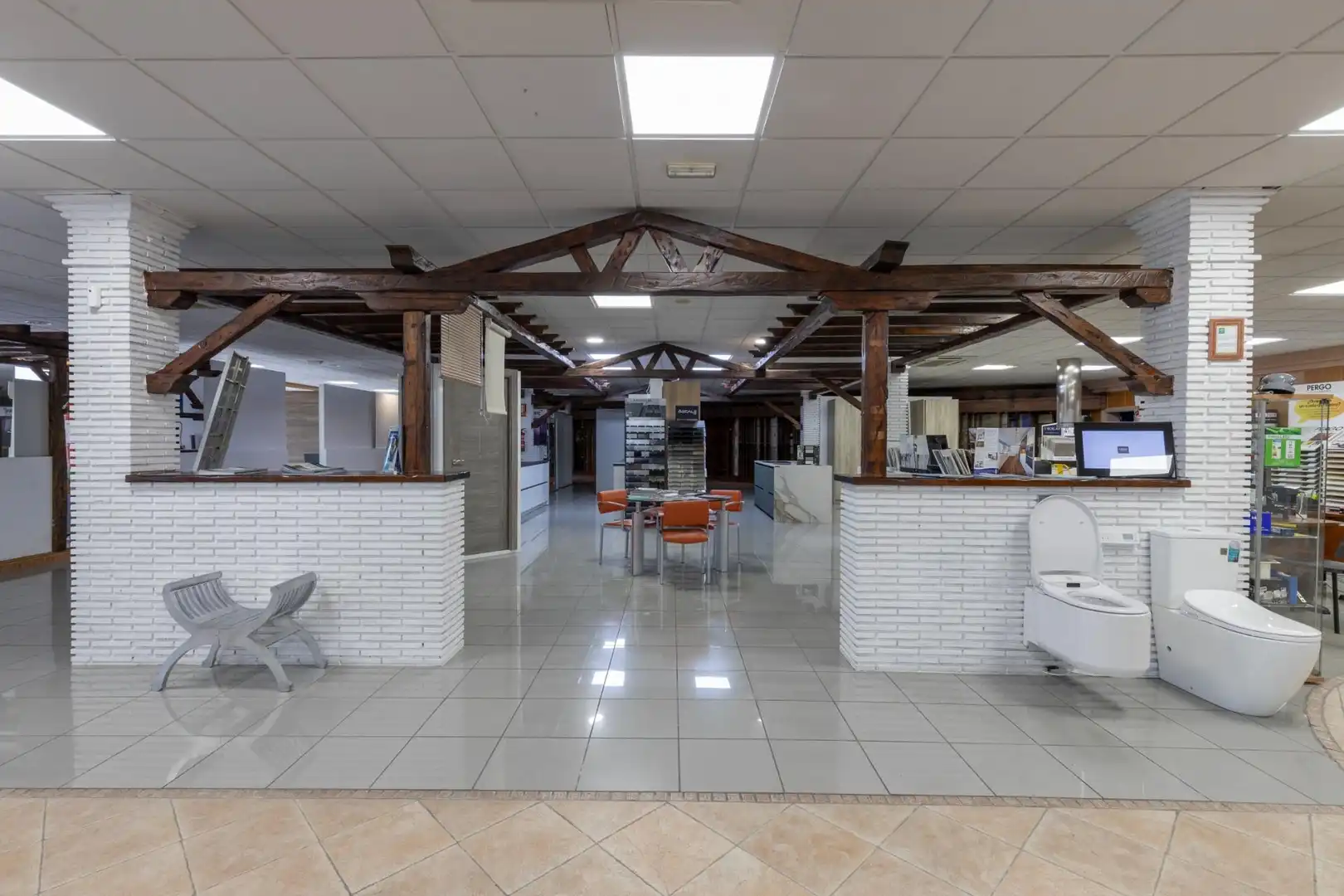 Nau industrial en venda en Santa Fe amb Calefacció