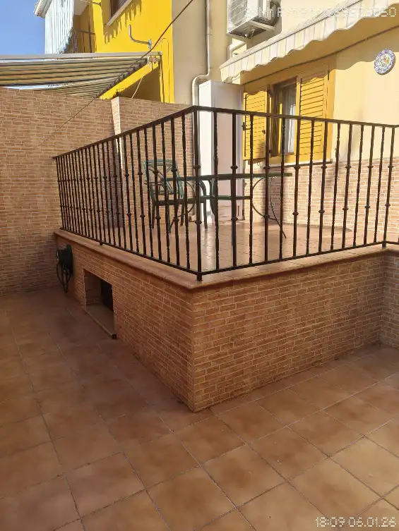 Terraza de Casa o chalet en venta en Chiva con Aire acondicionado, Jardín privado y Terraza