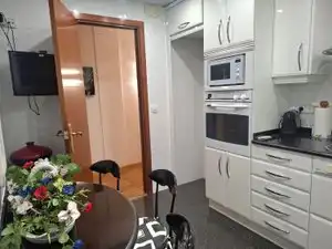 Cuina de Pis en venda en Barcelona amb Aire condicionat, Calefacció i Parquet