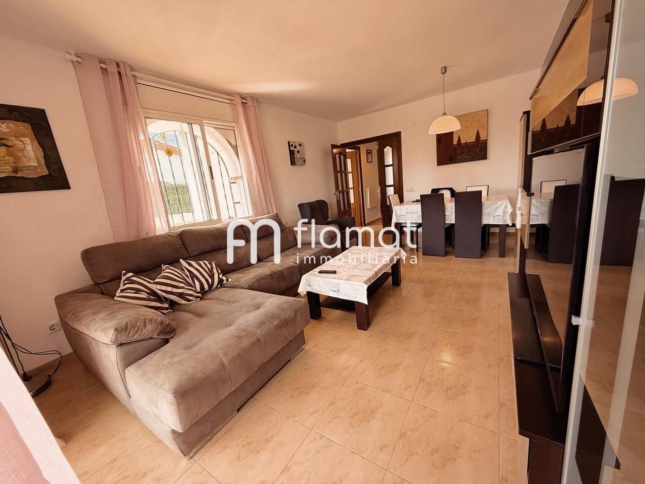 Sala d'estar de Casa o xalet en venda en Mont-roig del Camp
