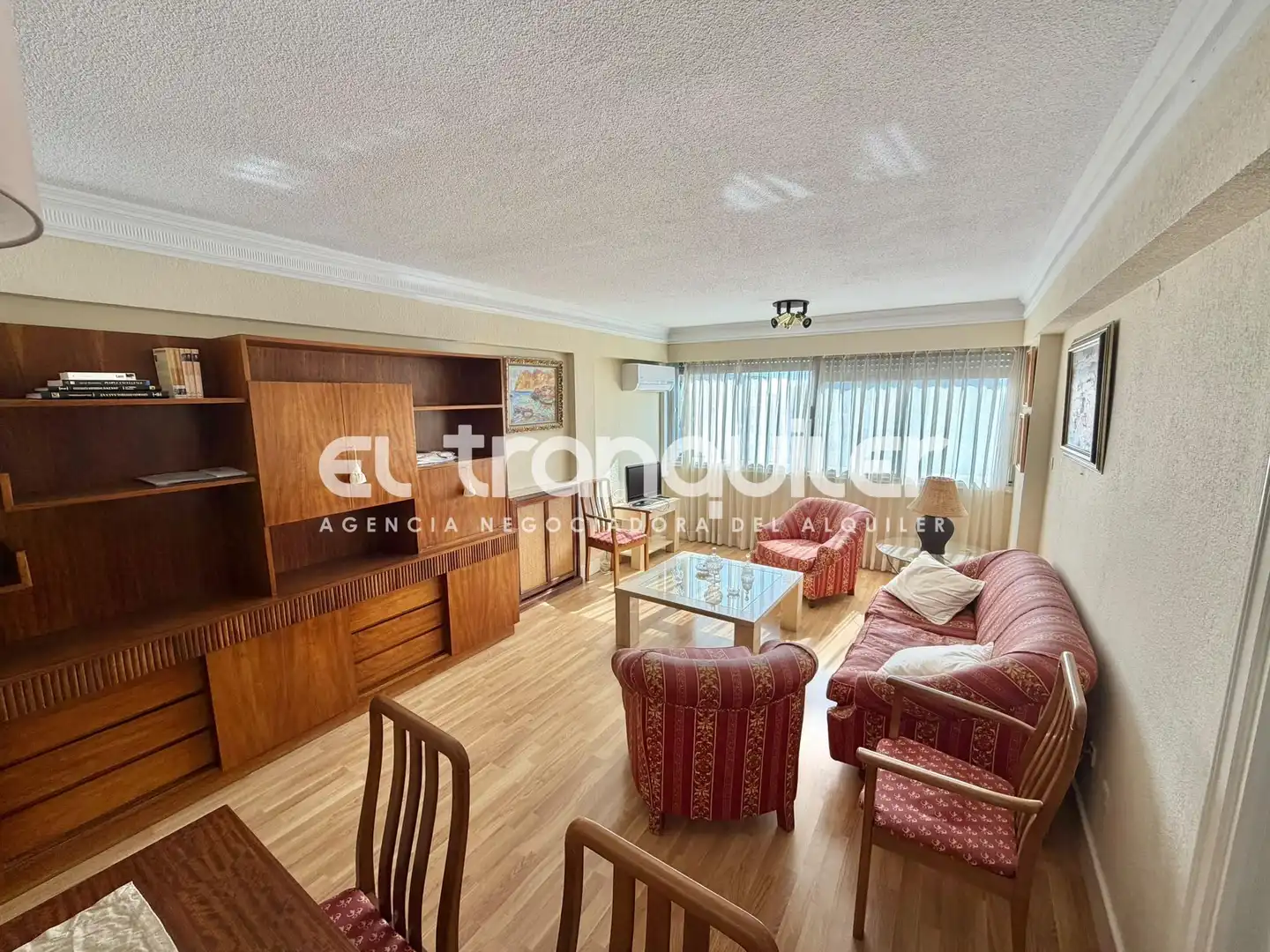 Sala de estar de Piso de alquiler en Madrid con Aire acondicionado, Terraza y Amueblado