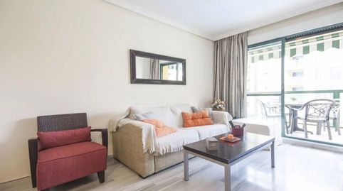 Foto 5 de Apartamento de alquiler en El Bajondillo, Torremolinos