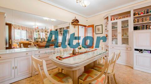 Foto 3 de Casa adosada en venda a Alemania, Peñas Albas - Zulema, Madrid