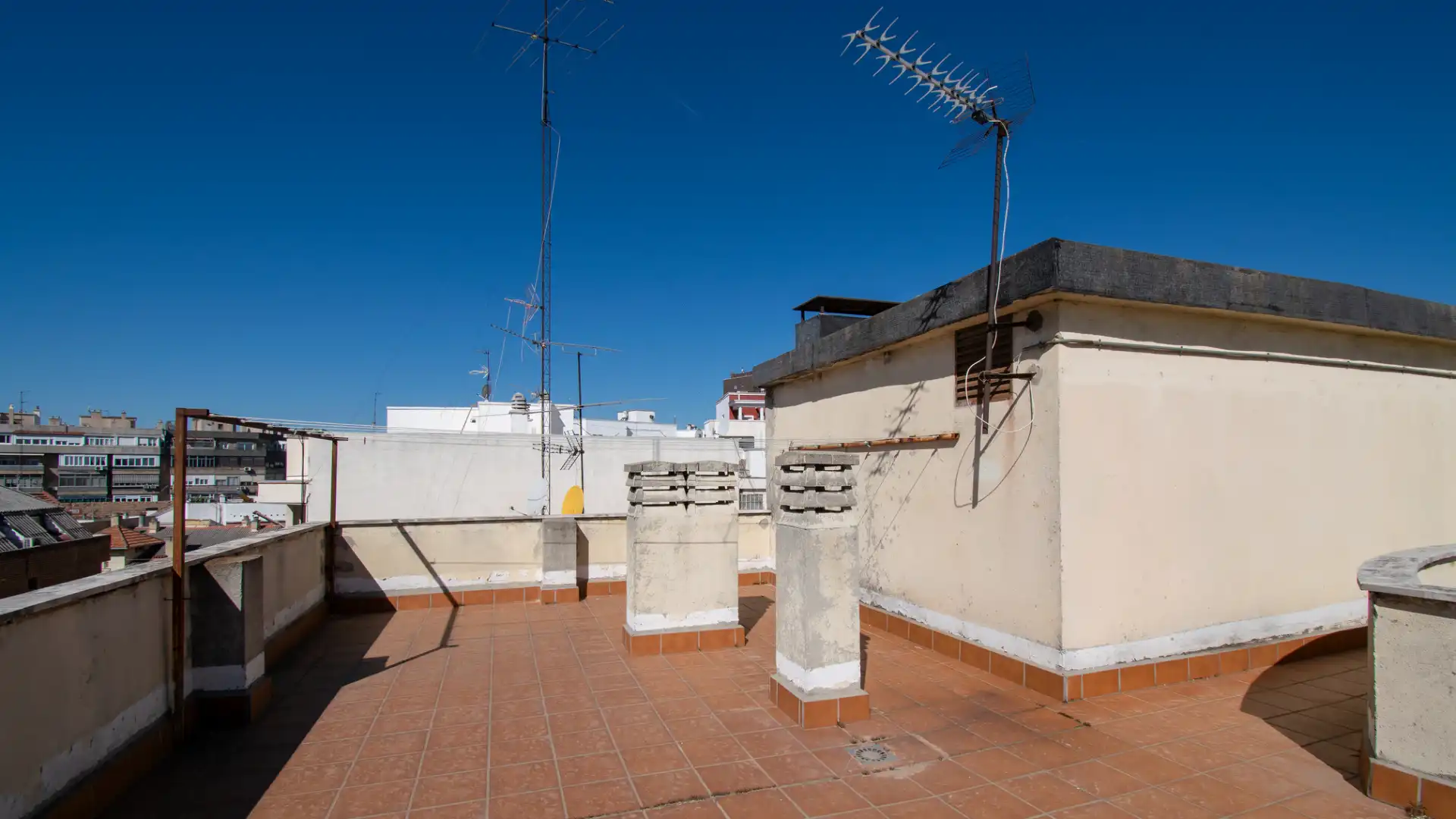 Terrace of Study for rent in Madrid  with Air Conditioner, Heating and Furnished