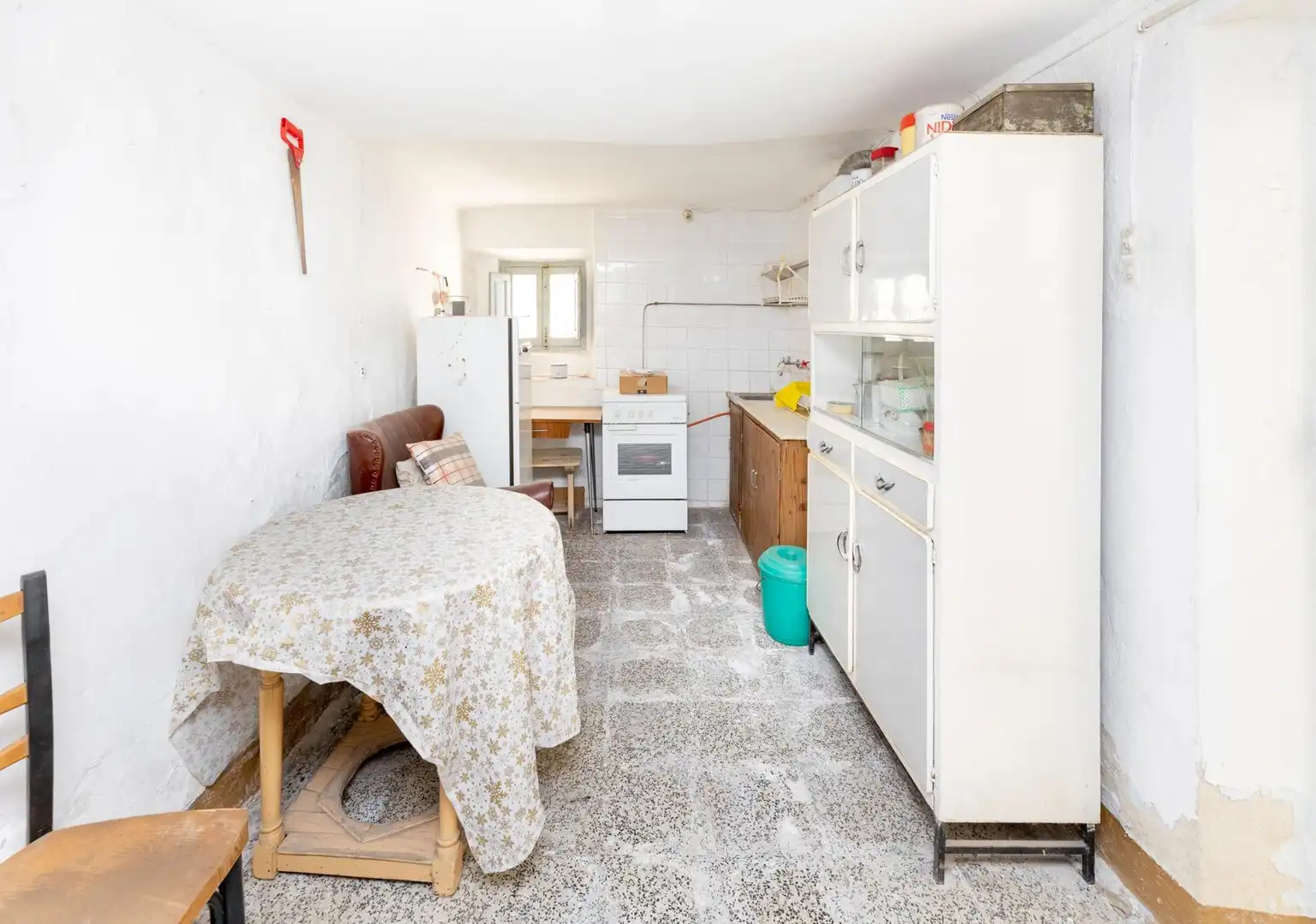 Cuina de Casa adosada en venda en Pinos Genil amb Jardí privat