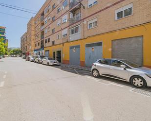 Exterior view of Flat for sale in  Granada Capital  with Storage room and Balcony