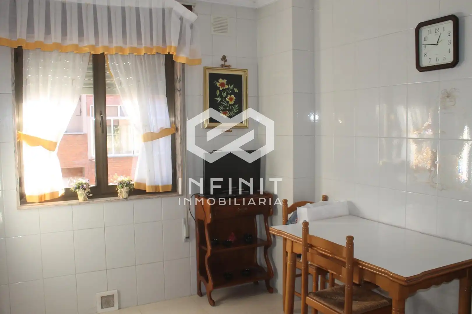 Bedroom of Flat for sale in Noreña  with Heating