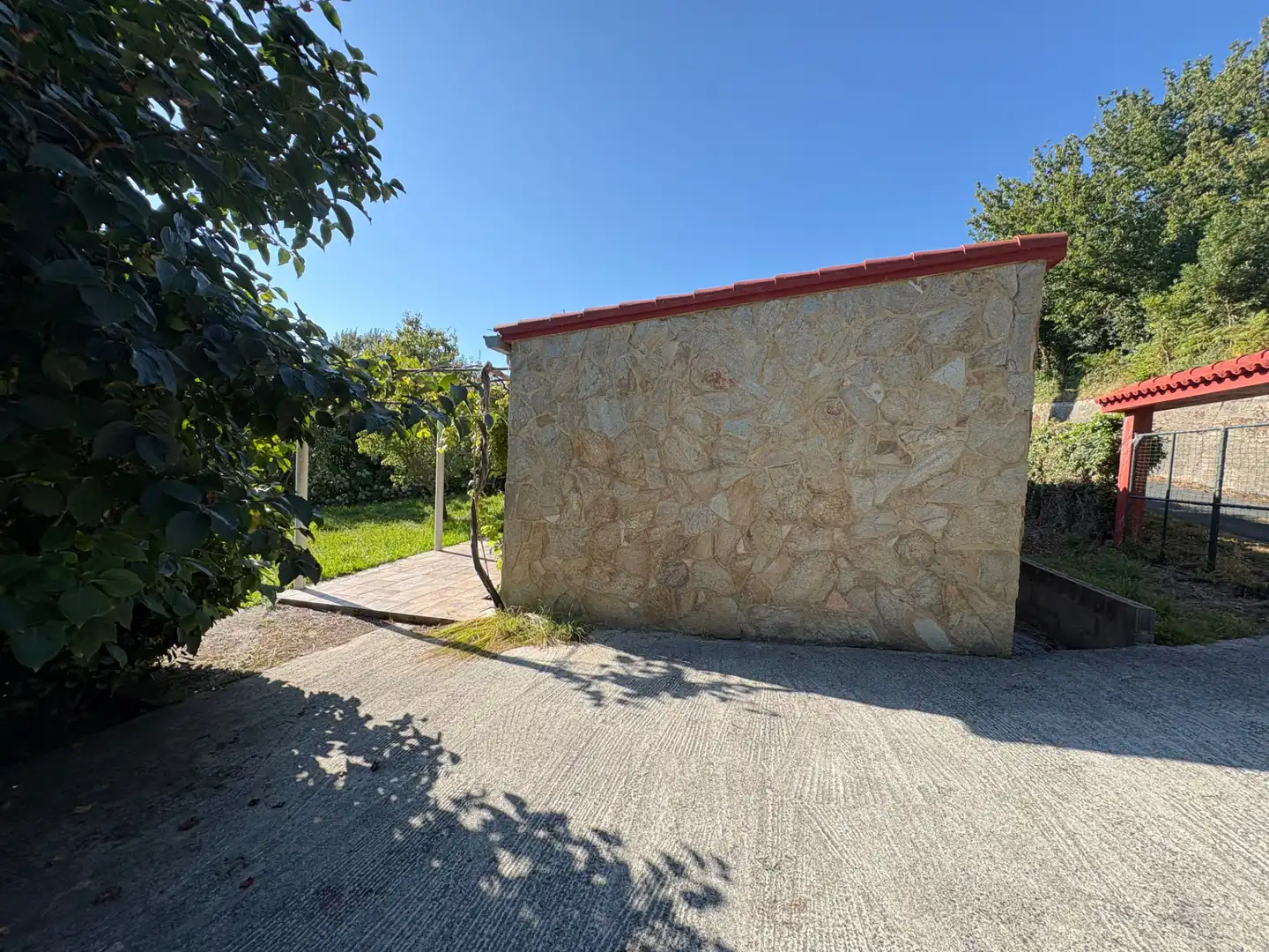 Exterior view of Houses for sale in Cedeira  with Terrace, Storage room and Furnished
