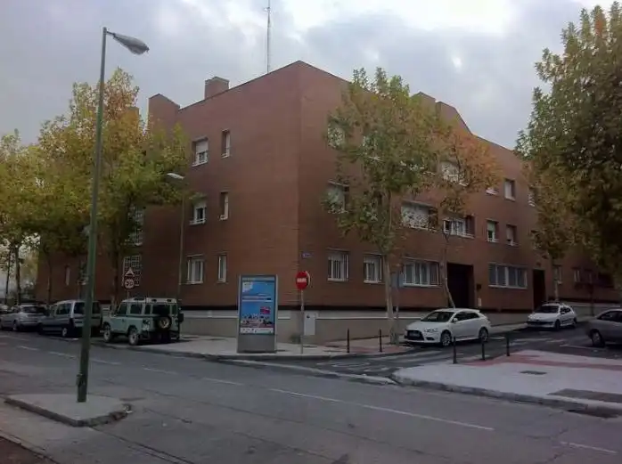 Garage zum Verkauf in CASTILLA LEON, Los Arroyos