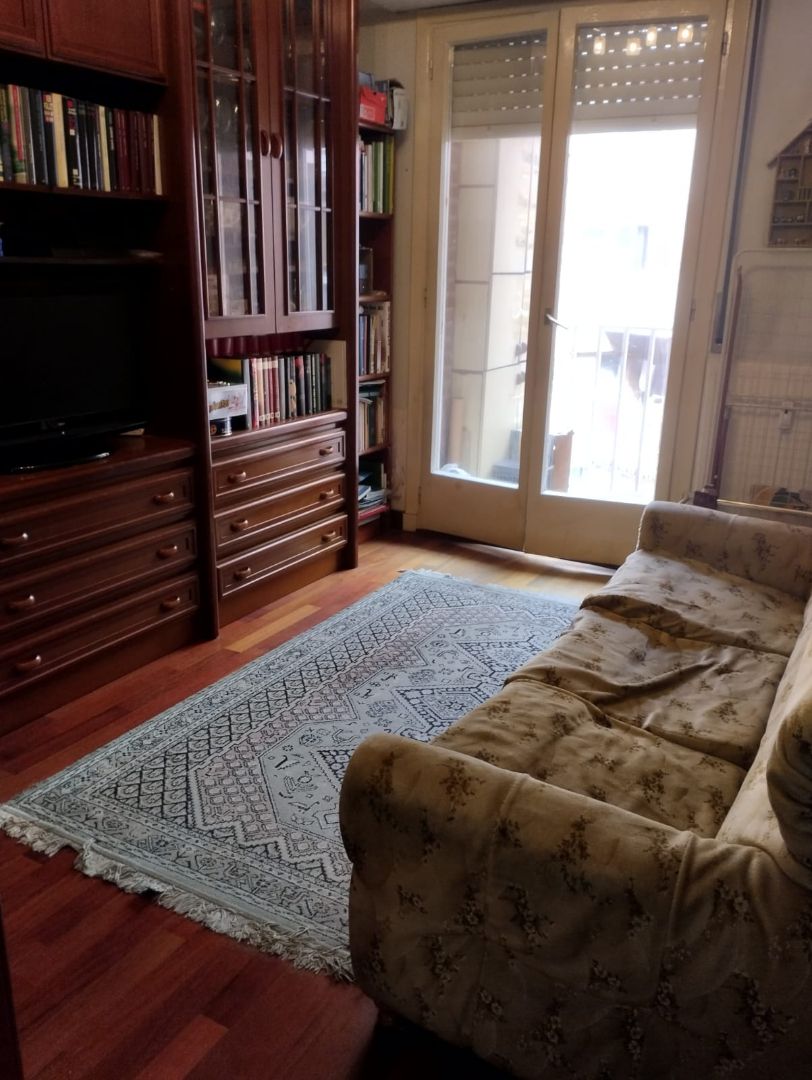 Sala d'estar de Pis en venda en  Logroño amb Calefacció, Parquet i Terrassa