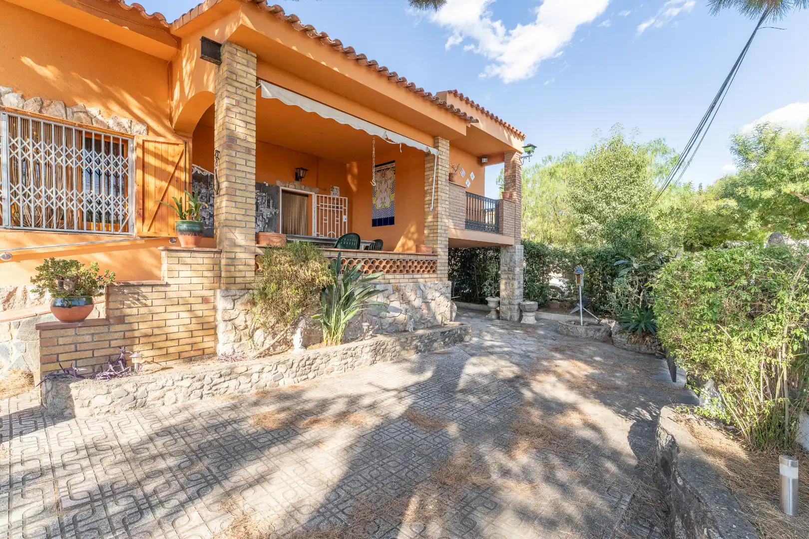 Vista exterior de Casa o xalet en venda en Les Borges del Camp amb Calefacció, Jardí privat i Terrassa